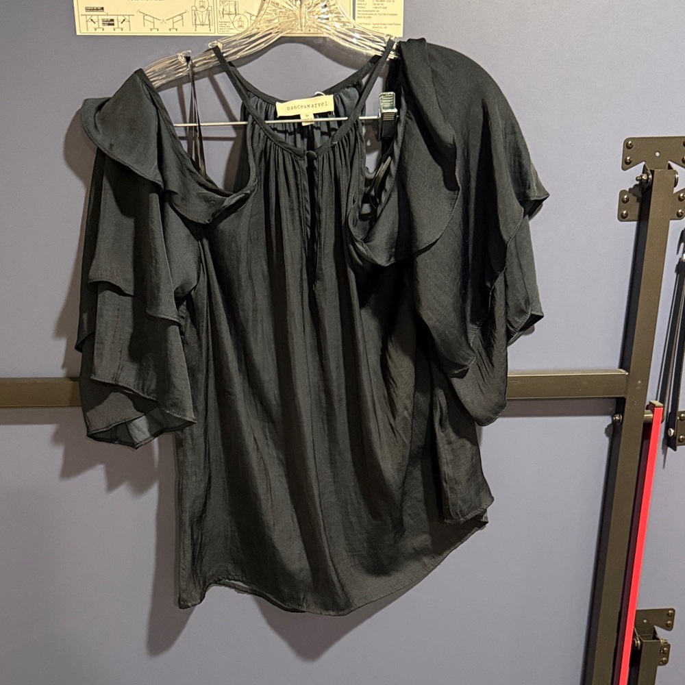 Catherine Malandrino dark navy silk cold shoulder Ruffle Blouse